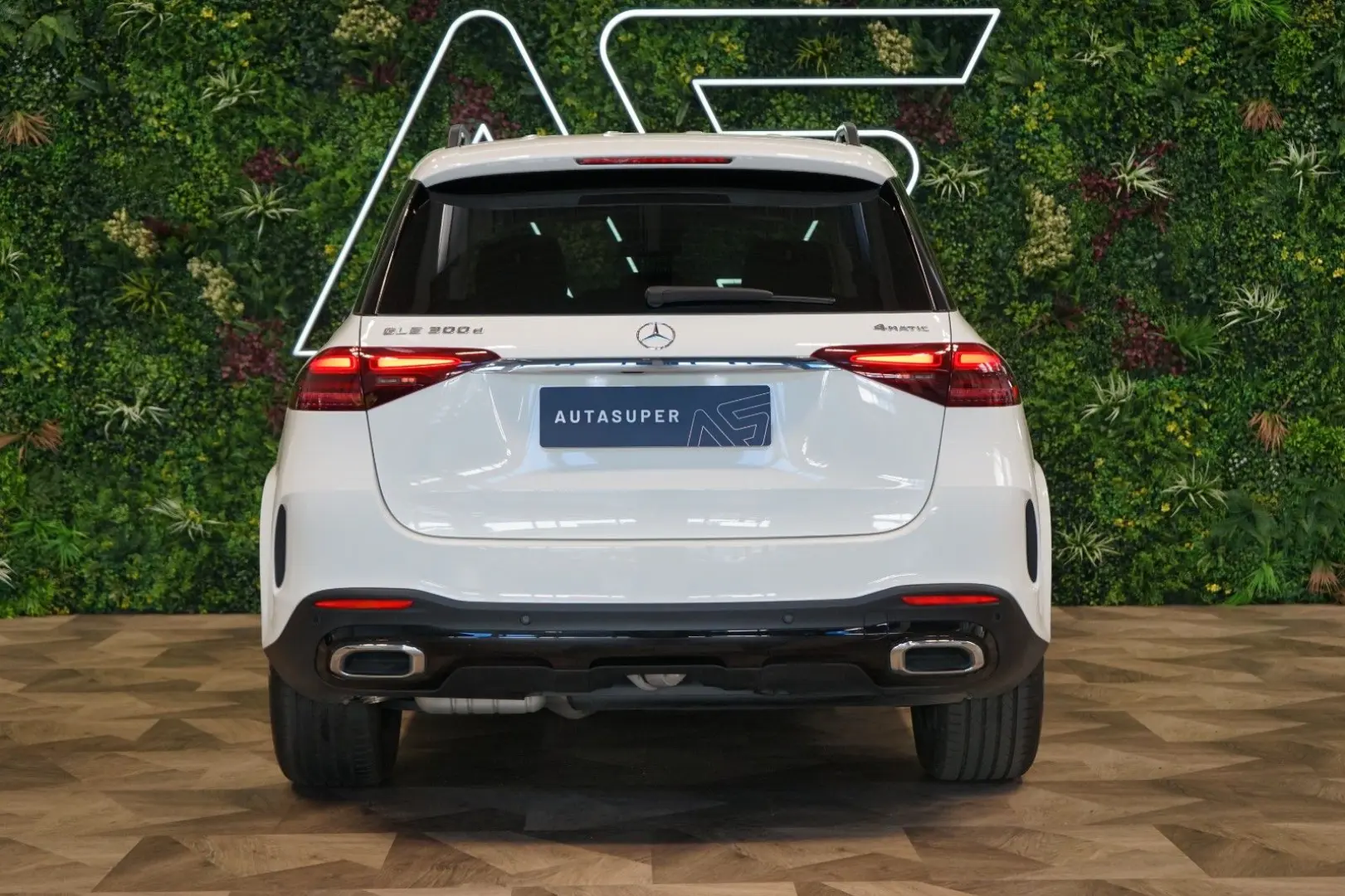 GLE 300d 4M*AMG*VZDUCH*BURM*360*68.843€ NETTO