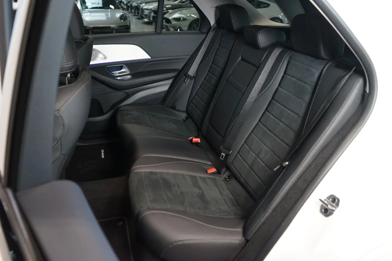 GLE 300d 4M*AMG*VZDUCH*BURM*360*68.843€ NETTO
