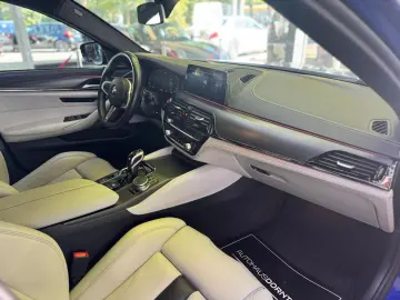 M5 LIMOUSINE/CARBON/MEMORY/HUD