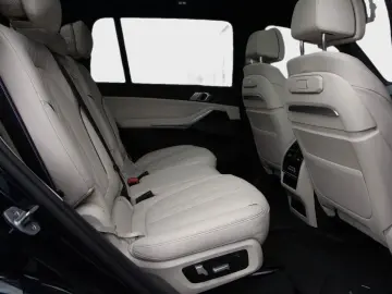 X7 xDrive 40 i 40i xDrive40i M Sport Pro 381hp