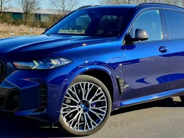 X5 Baureihe X5 50 e xDrive M Sport AHK BW Sound