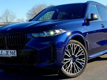 X5 Baureihe X5 50 e xDrive M Sport AHK BW Sound