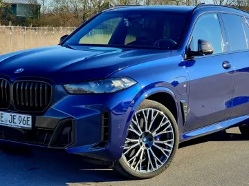 X5 Baureihe X5 50 e xDrive M Sport AHK BW Sound