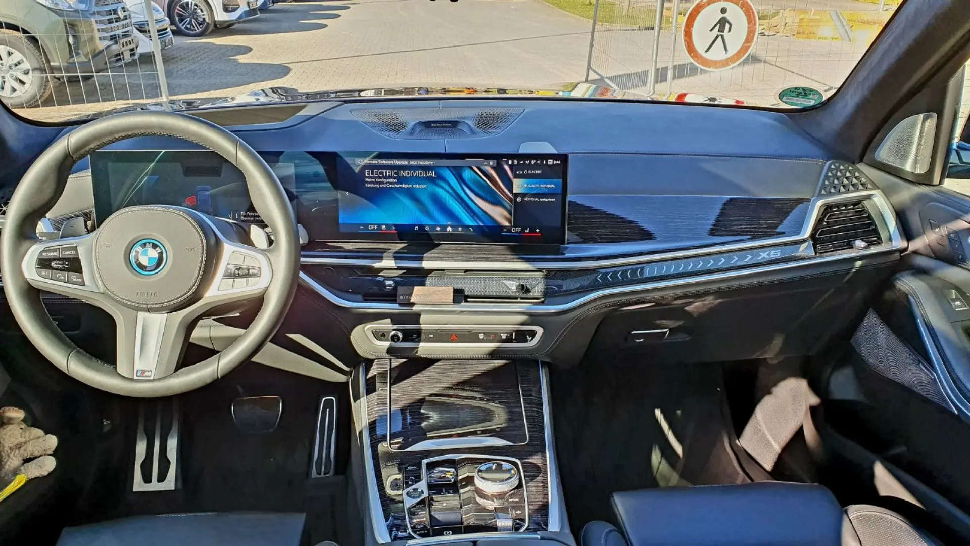 X5 Baureihe X5 50 e xDrive M Sport AHK BW Sound