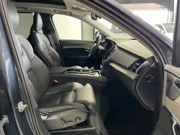 XC90 T8 Plus Bright Recharge AWD FourC Nappa 360