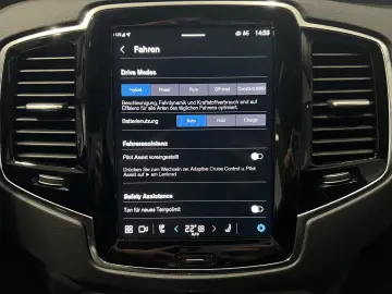 XC90 T8 Plus Bright Recharge AWD FourC Nappa 360