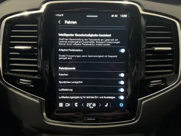 XC90 T8 Plus Bright Recharge AWD FourC Nappa 360