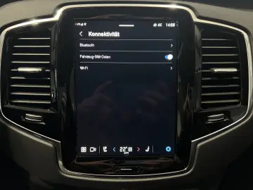 XC90 T8 Plus Bright Recharge AWD FourC Nappa 360