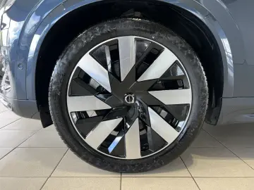XC90 T8 Plus Bright Recharge AWD FourC Nappa 360