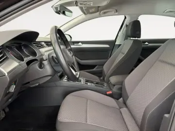 Passat AUTOMATIK ALLWETTER LED KAMERA TEMPOMAT A