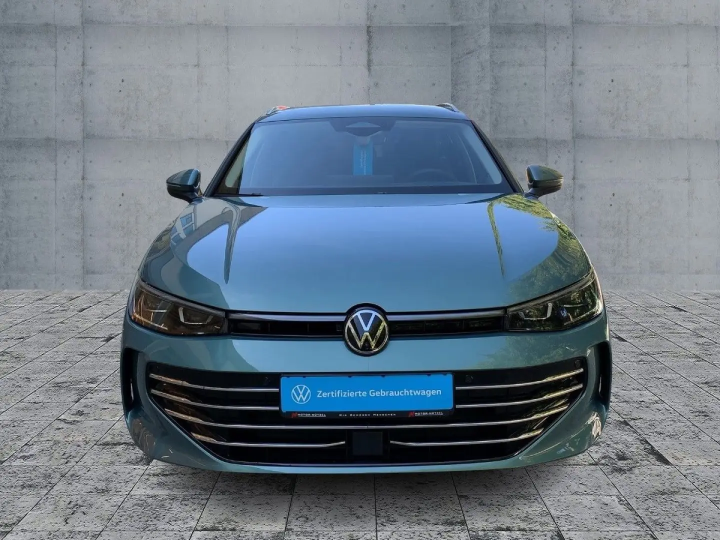 Passat Variant 2.0 TDI DSG ELEGANCE 5JG+NAVI+AHK