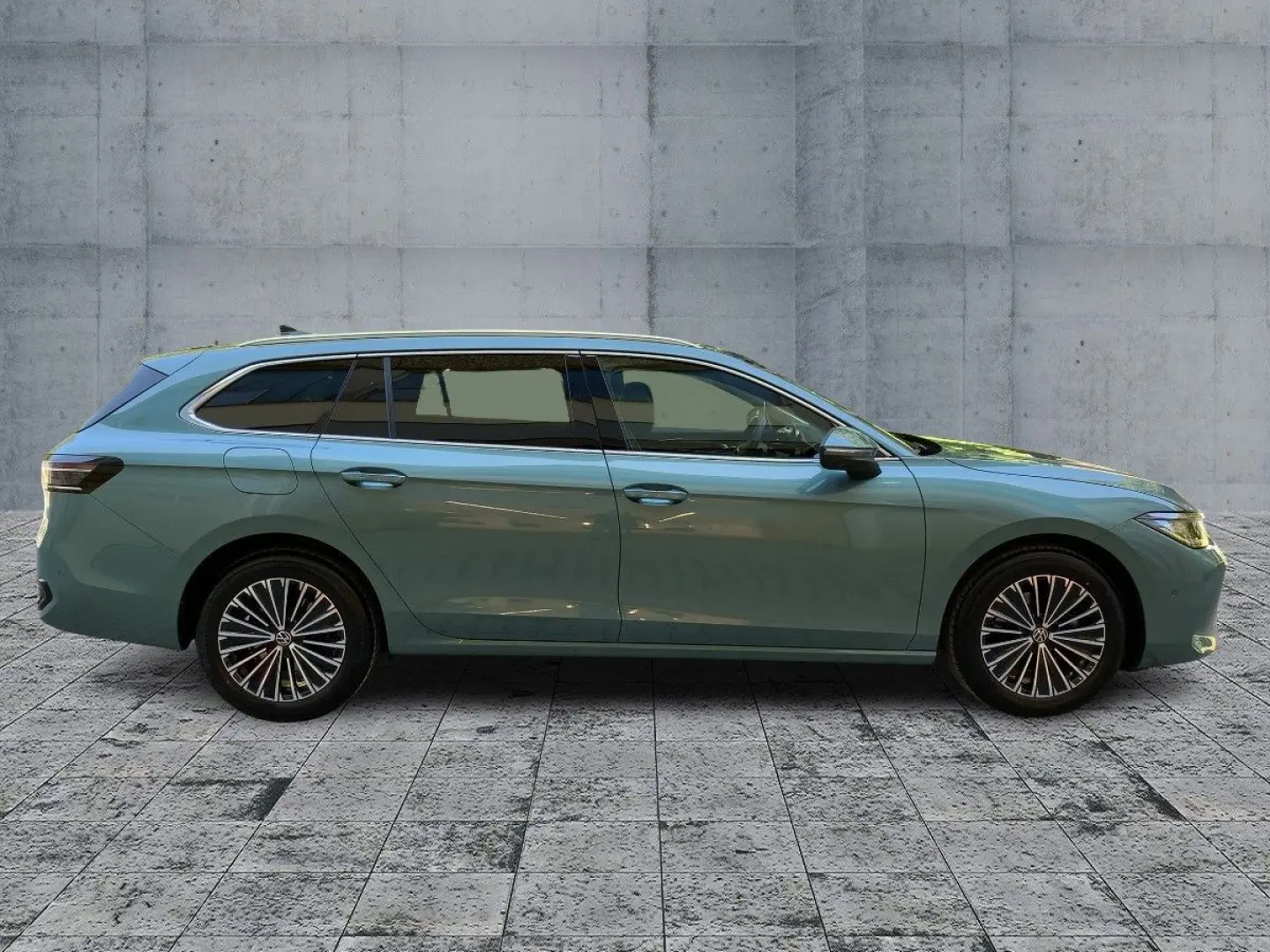 Passat Variant 2.0 TDI DSG ELEGANCE 5JG+NAVI+AHK