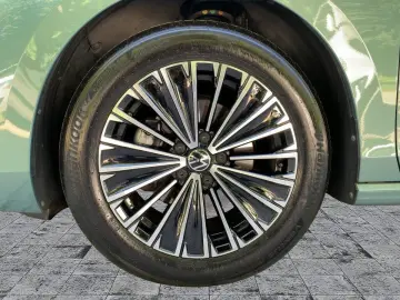 Passat Variant 2.0 TDI DSG ELEGANCE 5JG+NAVI+AHK