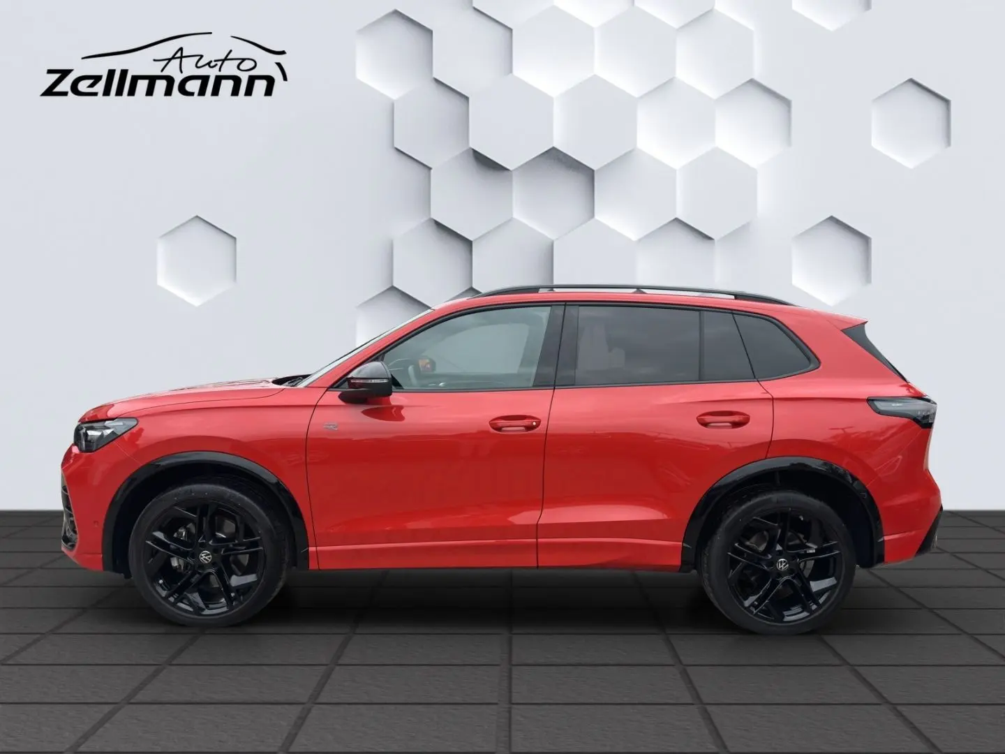 Tiguan 2.0 TDI 4M R-Line DSG 142kW AHZV LED Pano