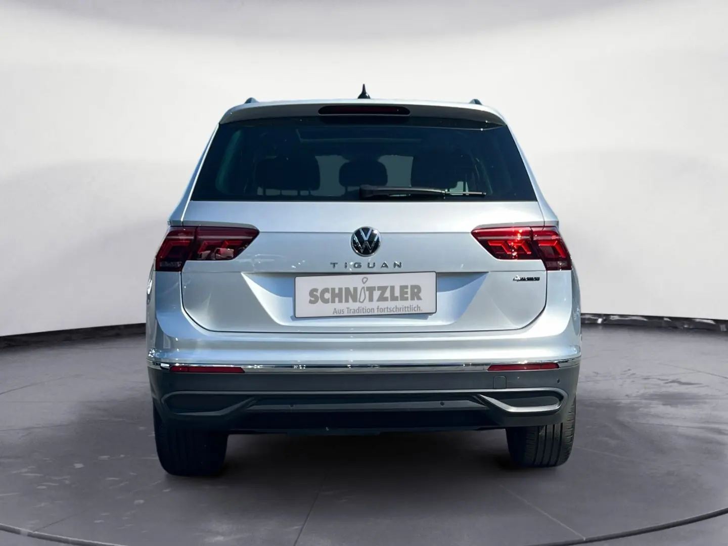 Tiguan 2.0 TDI 4M DSG Life MATRIX/NAVI/PANO/HUD+