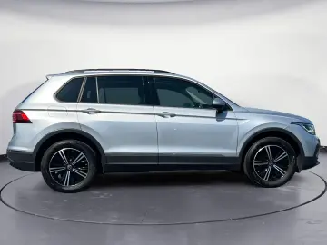 Tiguan 2.0 TDI 4M DSG Life MATRIX/NAVI/PANO/HUD+