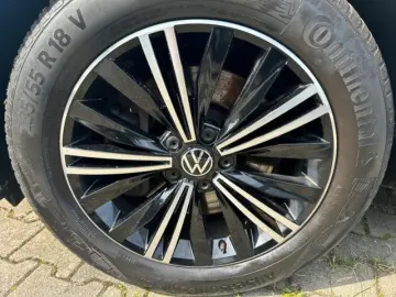 Tiguan 2.0 TSI ELEGANCE 4MOTION KLIMA LED NAVI A