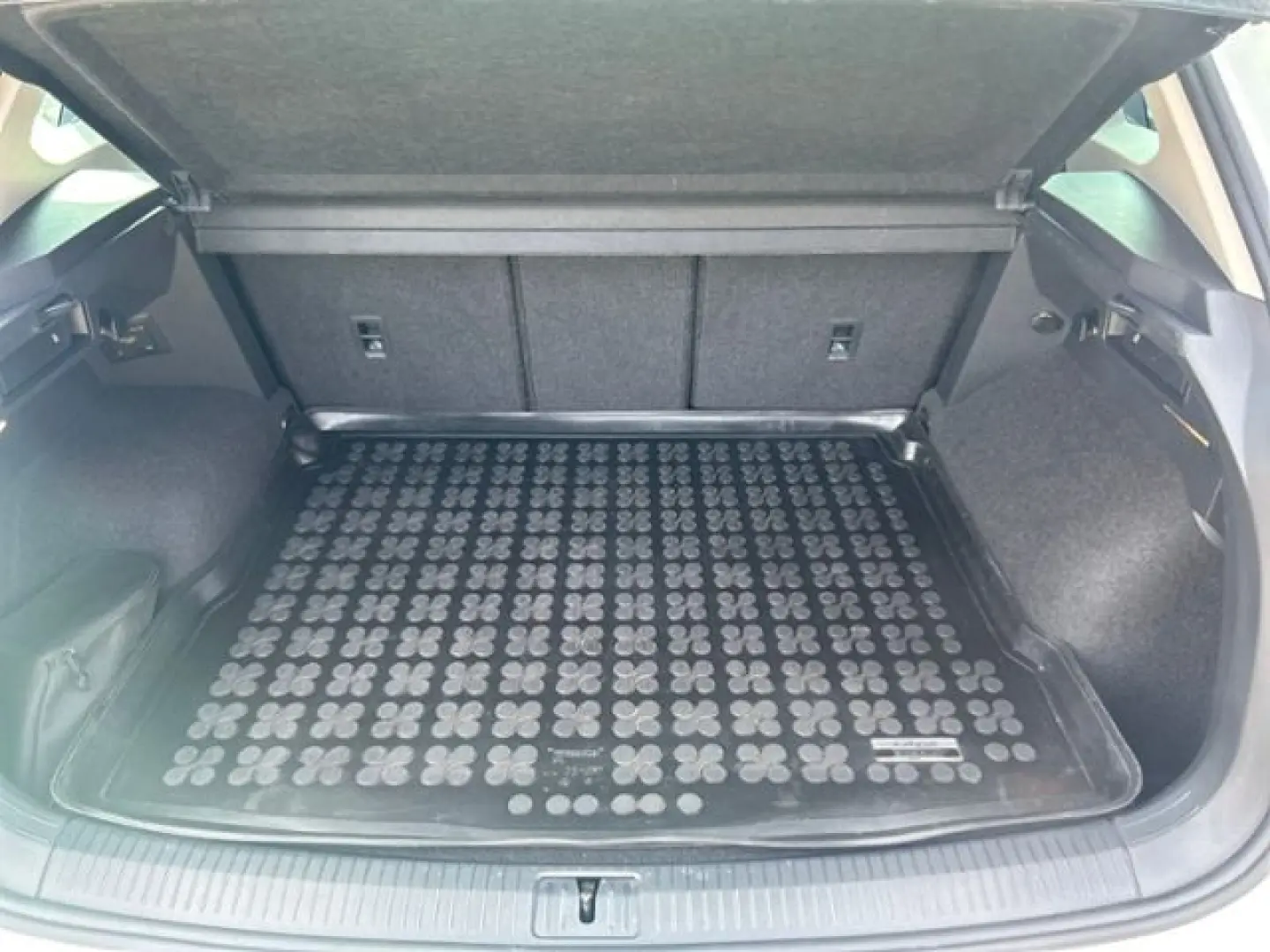 Tiguan 2.0 TSI ELEGANCE 4MOTION KLIMA LED NAVI A