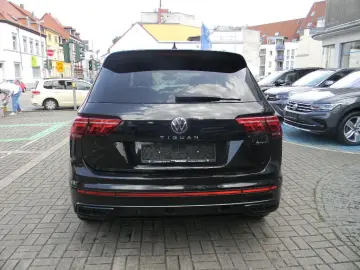 Tiguan R-Line 4M Black Style 2,0 TDi DSG AHK,PAN