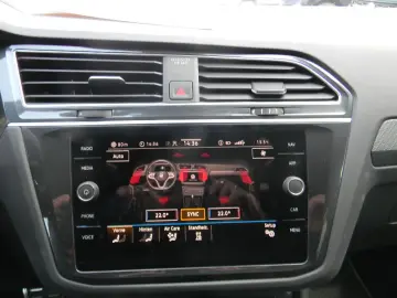 Tiguan R-Line 4M Black Style 2,0 TDi DSG AHK,PAN