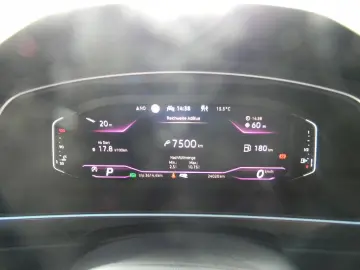 Tiguan R-Line 4M Black Style 2,0 TDi DSG AHK,PAN