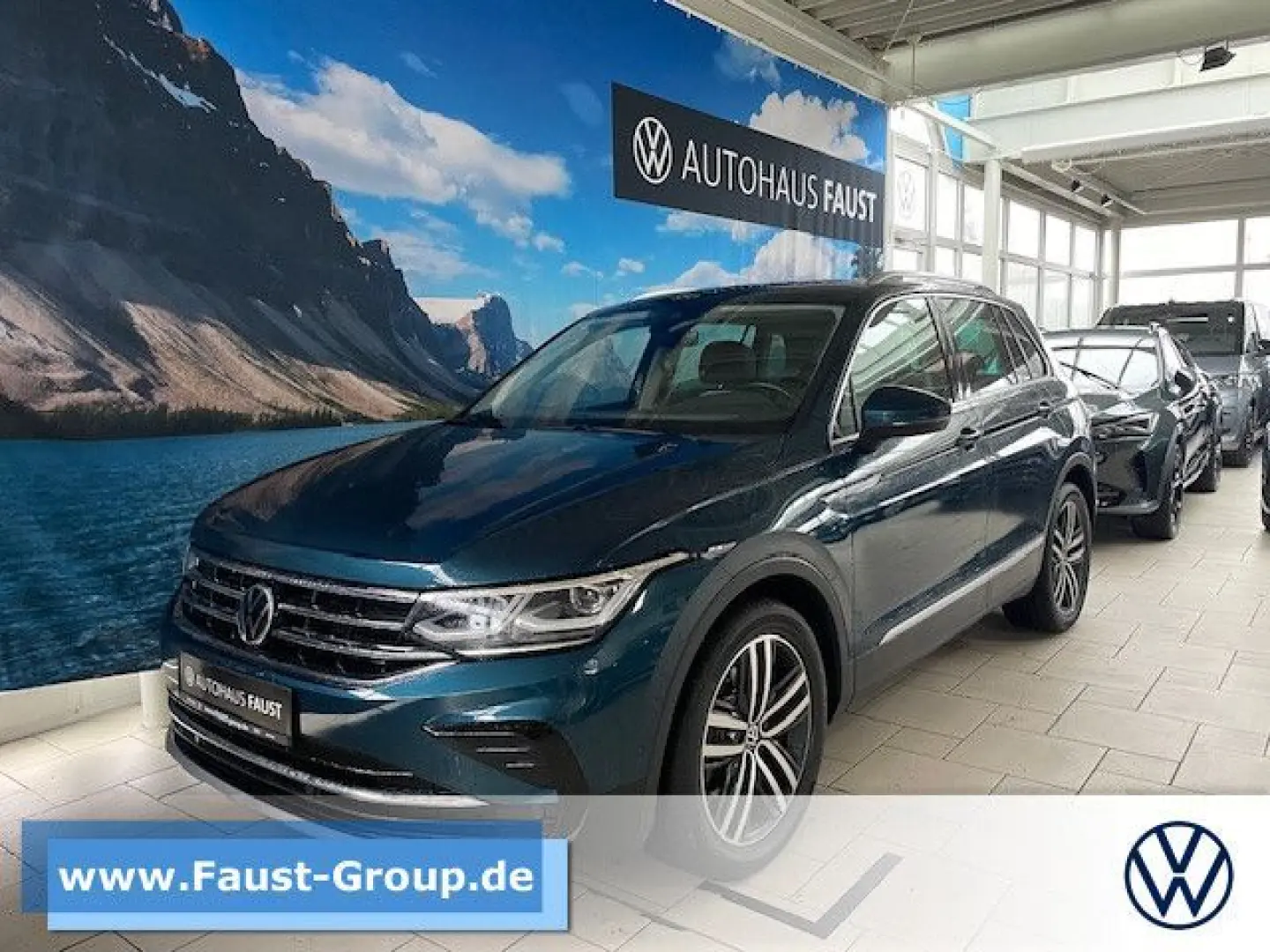 Tiguan Elegance DSG 4M LED Matrix Panodach AHK