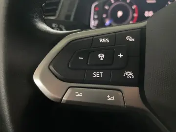 Tiguan Elegance DSG 4M LED Matrix Panodach AHK