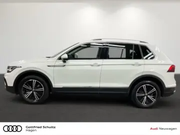 Tiguan 2.0 TSI DSG 4M IQ.Light NAV PAN ACC Elega