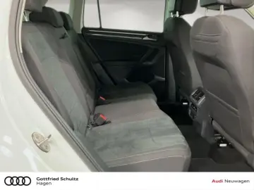 Tiguan 2.0 TSI DSG 4M IQ.Light NAV PAN ACC Elega