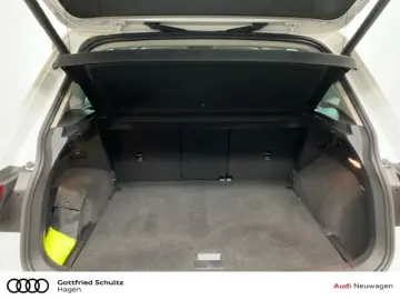 Tiguan 2.0 TSI DSG 4M IQ.Light NAV PAN ACC Elega
