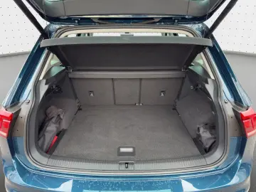Tiguan 2.0 TSI Elegance DSG 4Motion *Navi*AHK*Pa