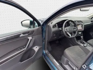 Tiguan 2.0 TSI Elegance DSG 4Motion *Navi*AHK*Pa