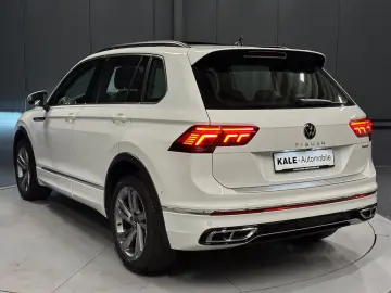 Tiguan R-Line 4Motion*19Zoll*PANORAMA*MATRIX*AHK