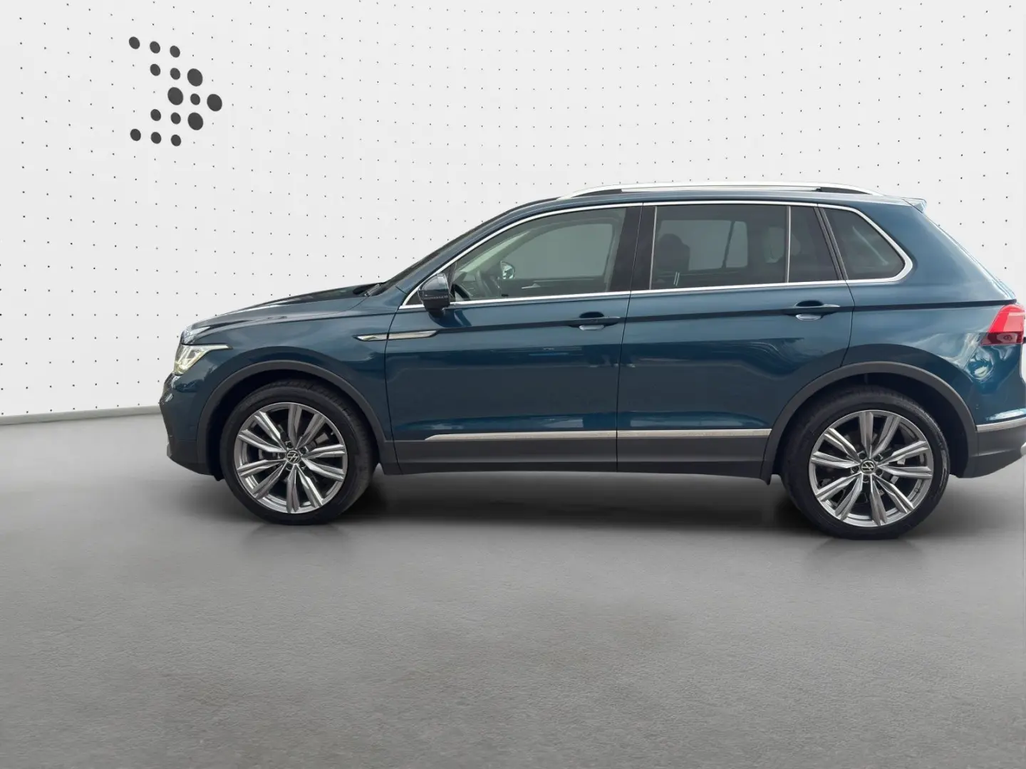 Tiguan Elegance 4Motion 2.0 TSI DSG Navi*AHK*Pan