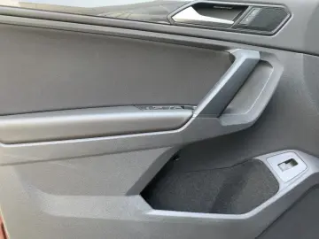 Tiguan 2.0 TDI 4M DSG ELEGANCE IQ+NAVI+AHK+PANO