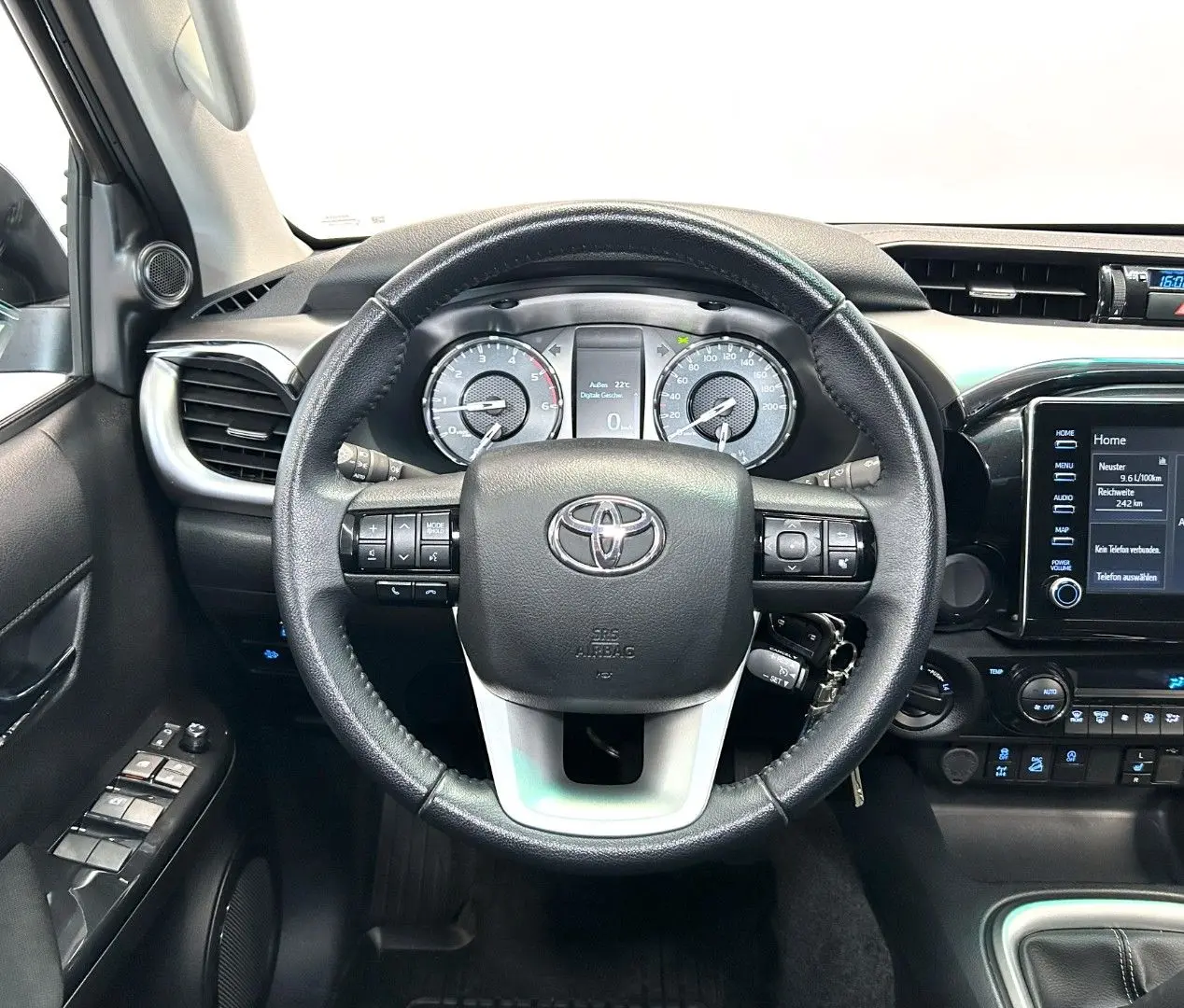 Hilux 2.4 D-4D 4x4 °RFK°SHZ°DAB°AHK°Garantie°