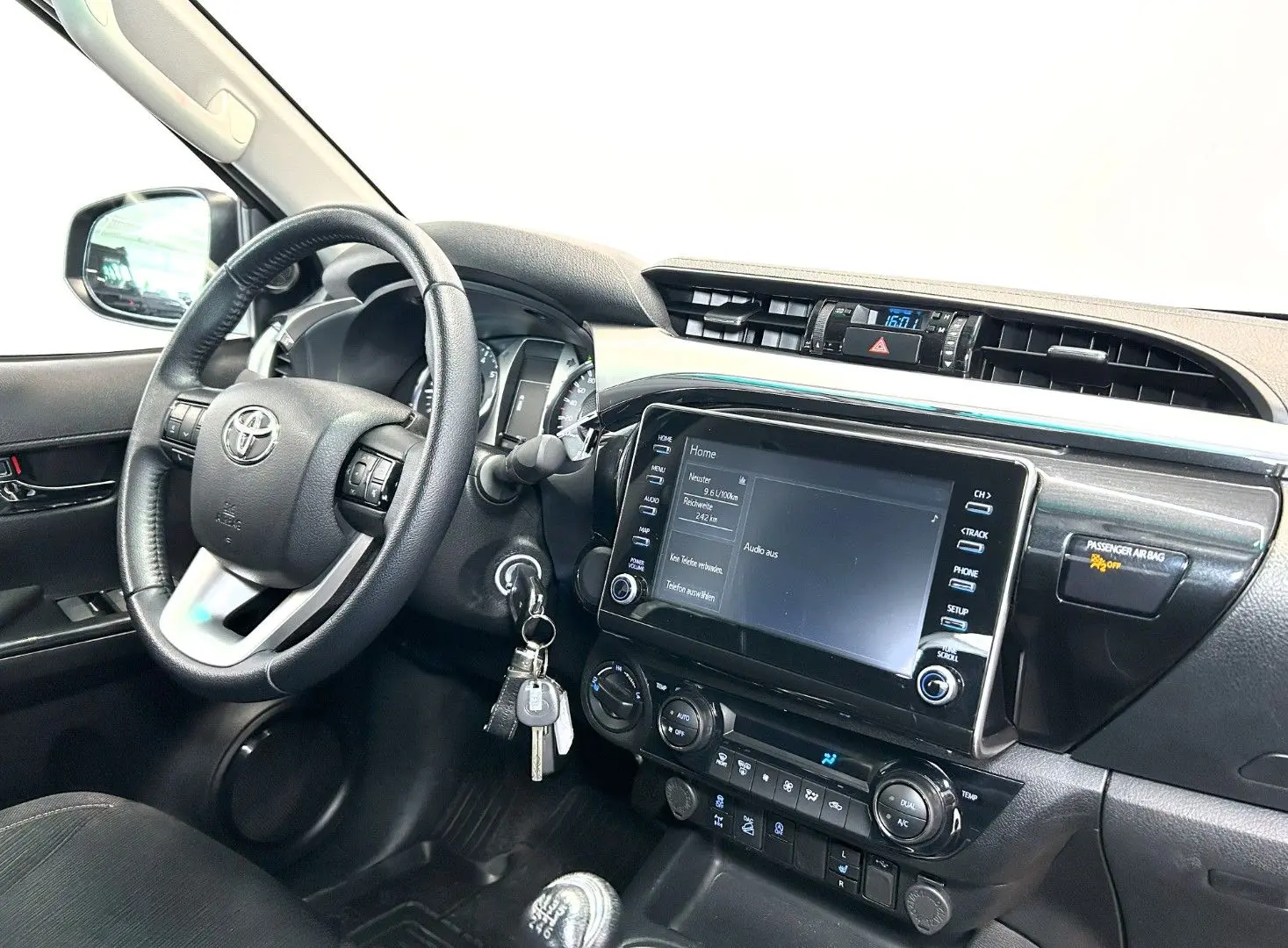Hilux 2.4 D-4D 4x4 °RFK°SHZ°DAB°AHK°Garantie°