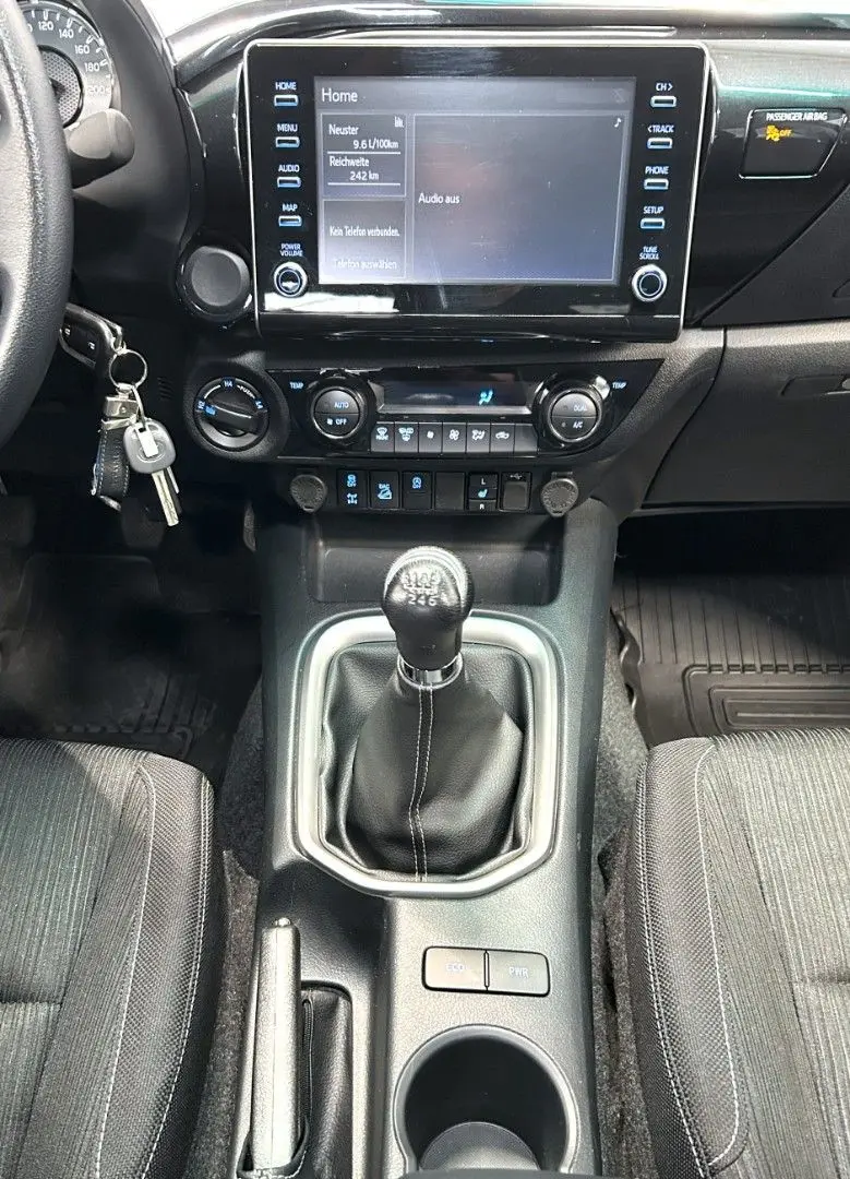 Hilux 2.4 D-4D 4x4 °RFK°SHZ°DAB°AHK°Garantie°