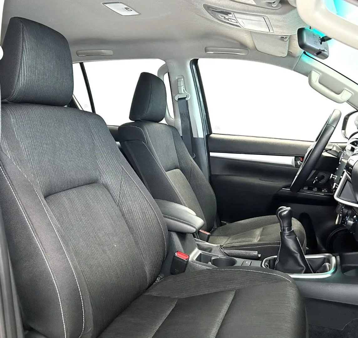 Hilux 2.4 D-4D 4x4 °RFK°SHZ°DAB°AHK°Garantie°