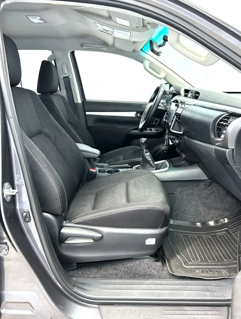 Hilux 2.4 D-4D 4x4 °RFK°SHZ°DAB°AHK°Garantie°