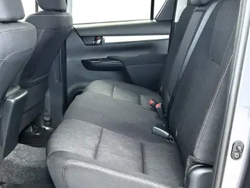 Hilux 2.4 D-4D 4x4 °RFK°SHZ°DAB°AHK°Garantie°