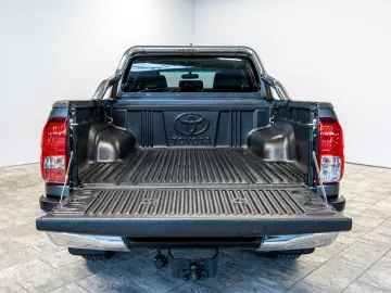 Hilux 2.4 D-4D 4x4 °RFK°SHZ°DAB°AHK°Garantie°