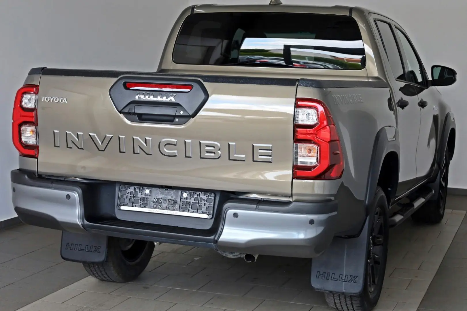 Hilux 2.8 D-4D Invincible,DOKA,ACC,WERKSGARANTIE