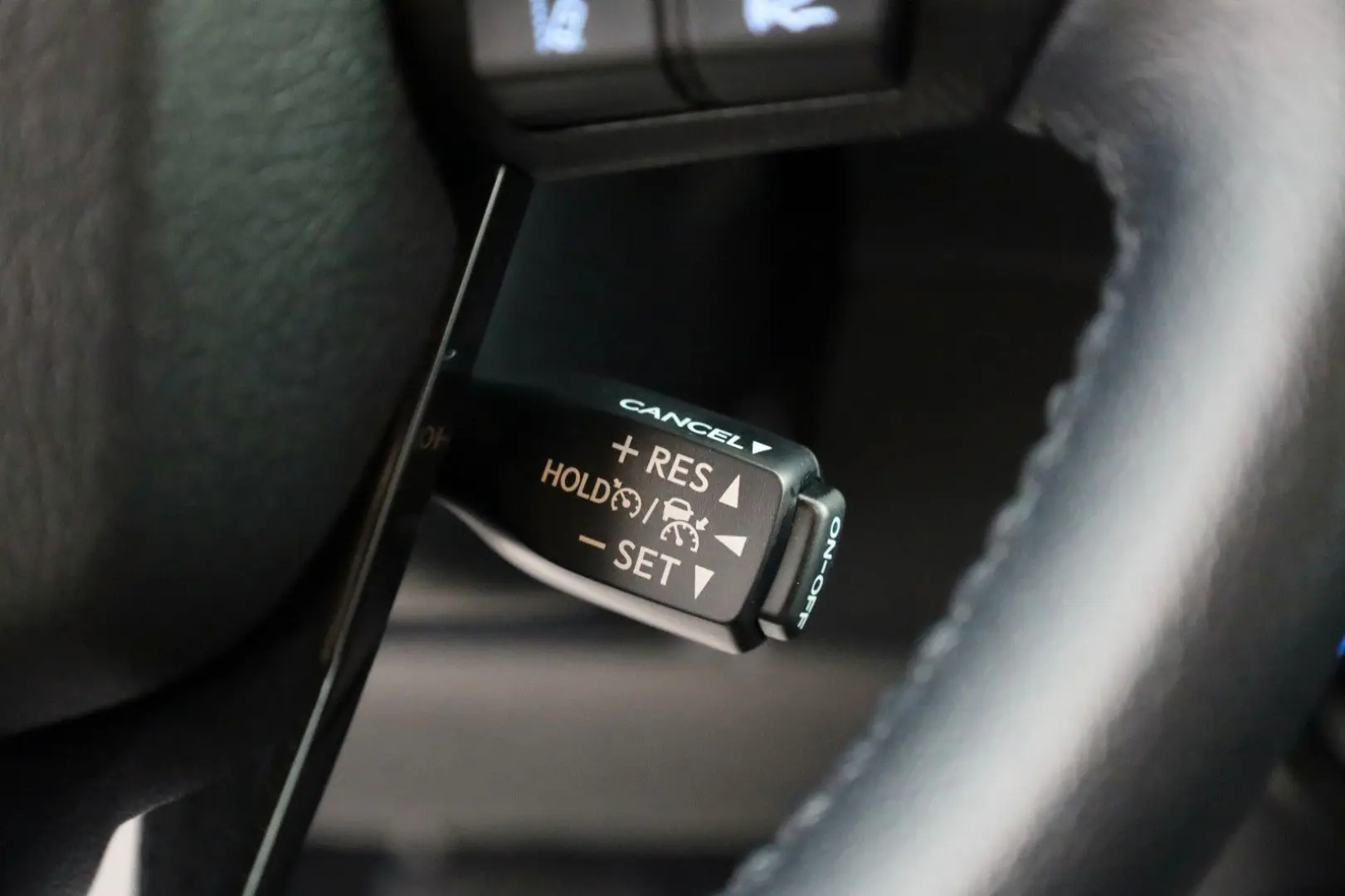 Hilux 2.8 D-4D Invincible,DOKA,ACC,WERKSGARANTIE