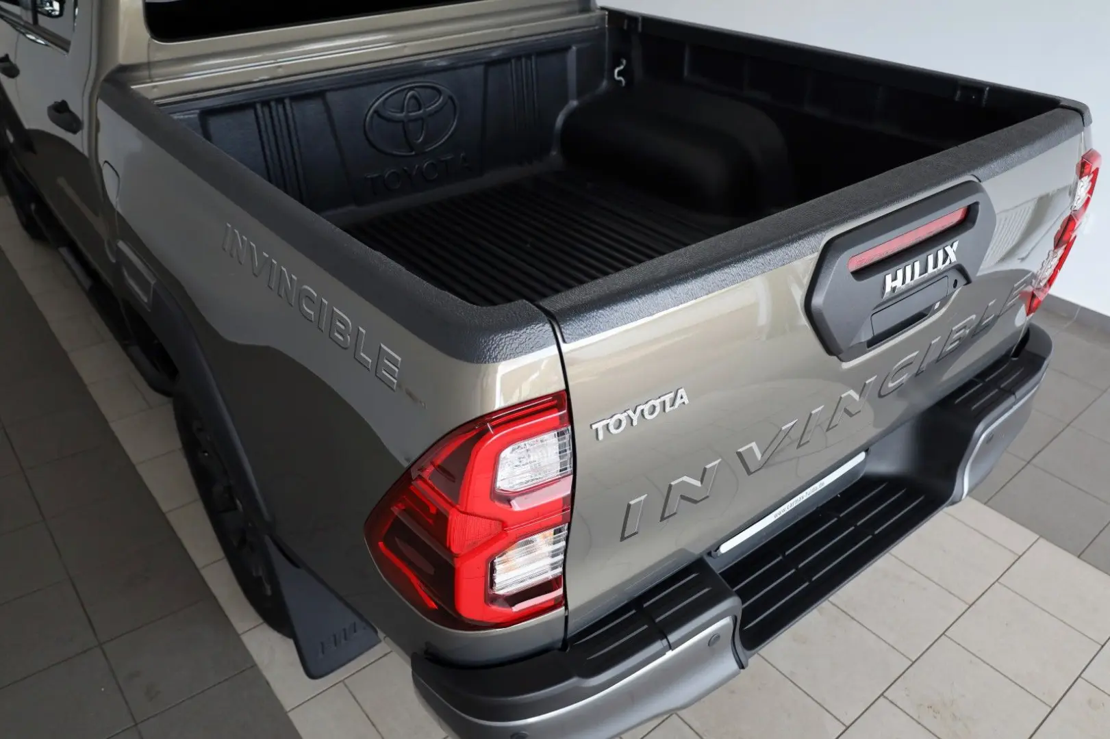 Hilux 2.8 D-4D Invincible,DOKA,ACC,WERKSGARANTIE