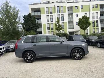 XC90 MomentumPro AWD 7-SITZ+PANO-SD+LEDER+KAMERA