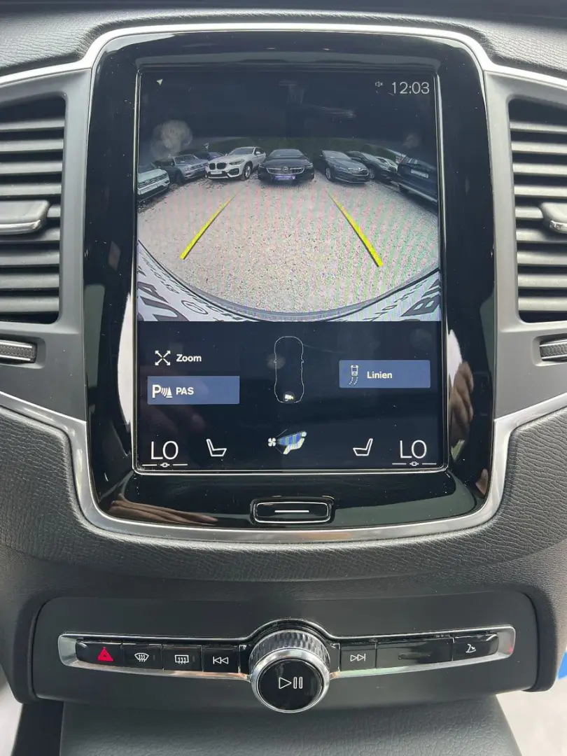 XC90 MomentumPro AWD 7-SITZ+PANO-SD+LEDER+KAMERA