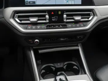 320e xD Laser HUD DAB Stop&Go PDC Komfort Sport