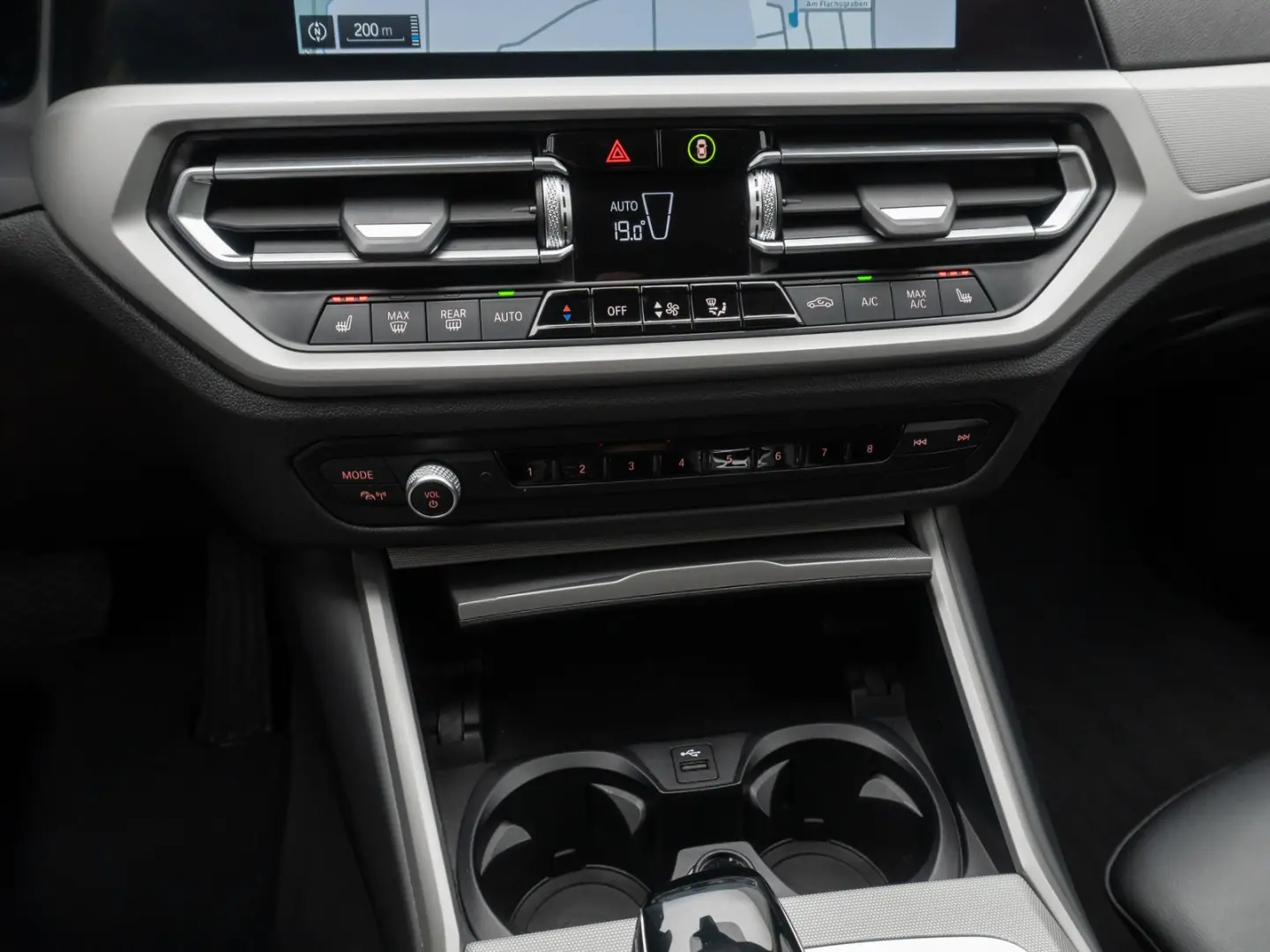 320e xD Laser HUD DAB Stop&Go PDC Komfort Sport