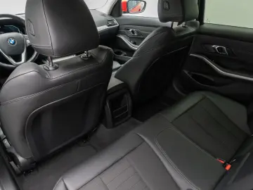 320e xD Laser HUD DAB Stop&Go PDC Komfort Sport